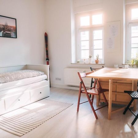Gemutliche 45M² Wohnung Mit Netflix & Disney+ Erfurt Exterior photo