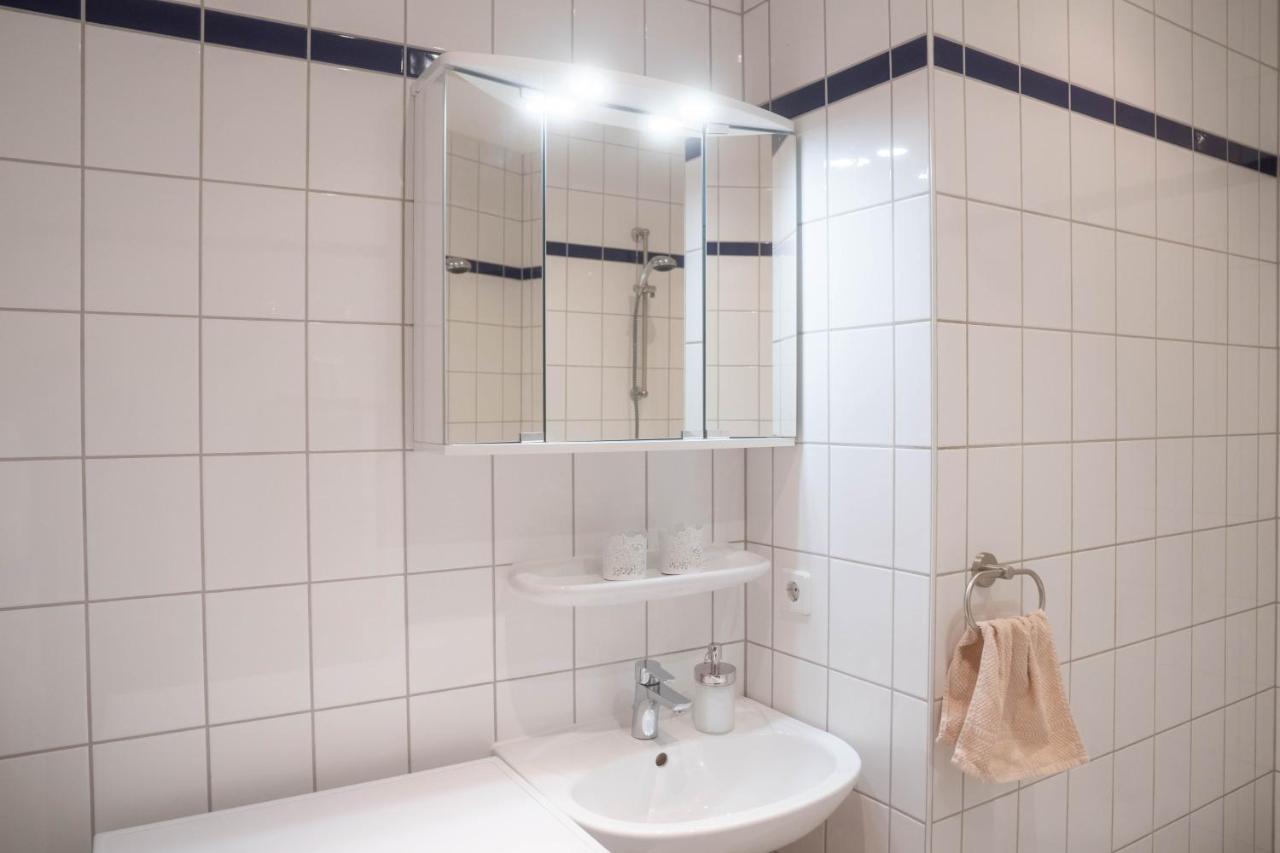 Gemutliche 45M² Wohnung Mit Netflix & Disney+ Erfurt Exterior photo